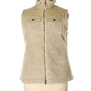 Royal Robbins vest